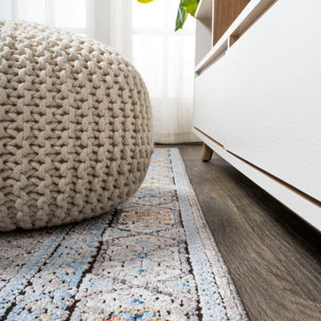 Izmit Geometric Vintage Medallion Area Rug